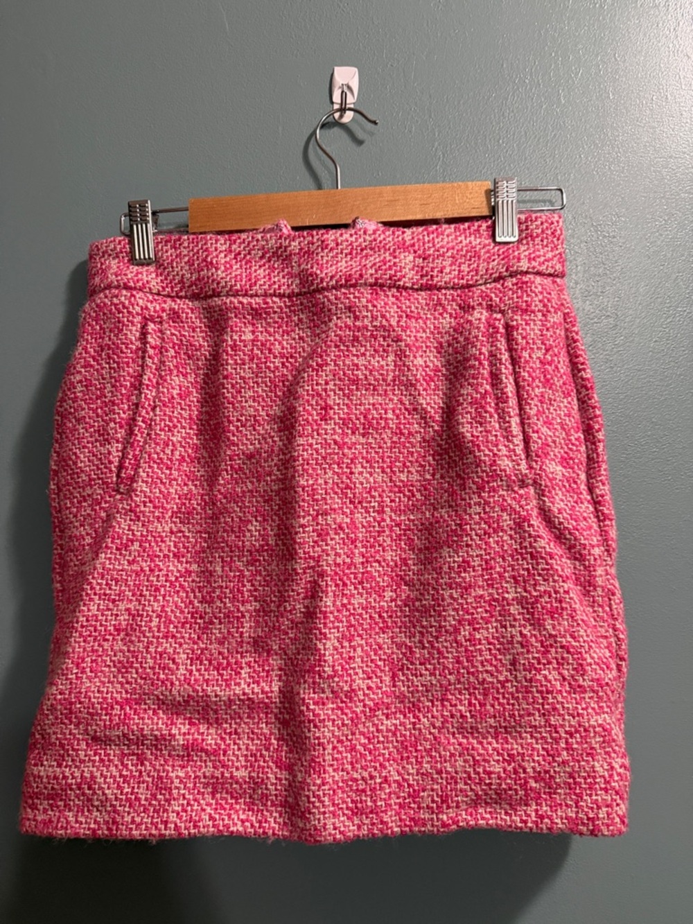 Banana Republic Pink Tweed Mini Skirt